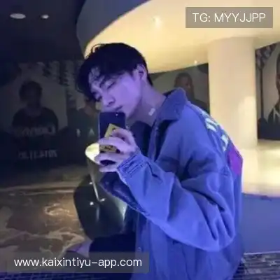 蓬盈冉